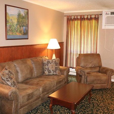 Friendship Inn Altus Exterior photo